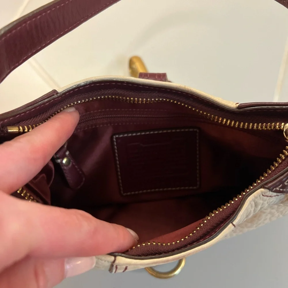 Vintage Coach Soho Mini Hobo Bag - Picture 4 of 7